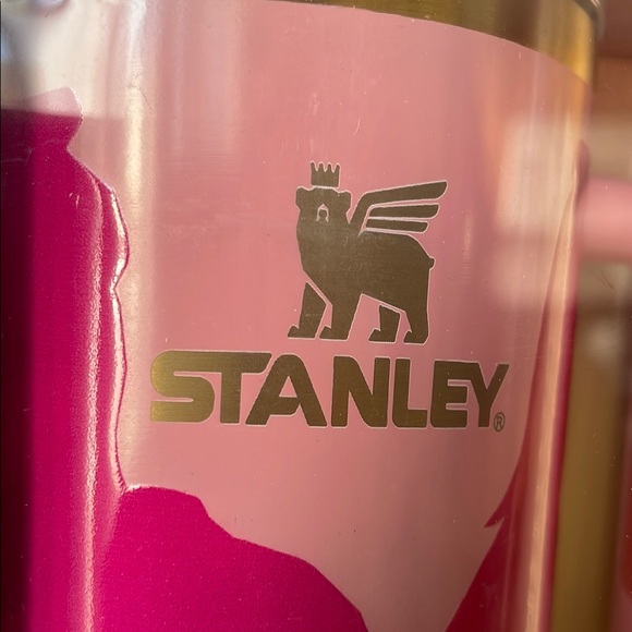 NIB Authentic Stanley x Barbie 40oz Tumbler TWIST 'n TURN - Picture 15 of 16